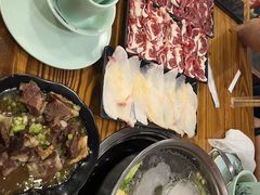 -荣记潮汕牛肉火锅(仙鹤街店)