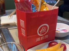 -海底捞火锅(杭州滨江九宜城店)