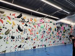 -锐菲特游泳体育健身中心(滨江店)
