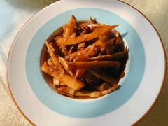 油焖笋-骆驼阿三饭店(迪赛邻里店)