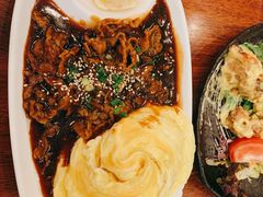 照烧肥牛蛋包饭-玛格萝妮比萨屋(四平店)