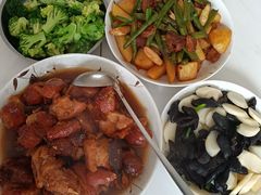 -天鹅到家·保姆月嫂育儿嫂(蔚蓝海岸店)