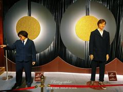 -金石蜡像馆
