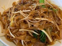 干炒牛河-悦湖公馆