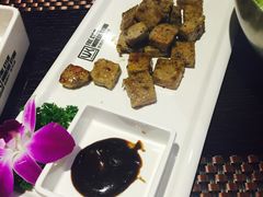 -HIHE Bistro·Oyster Bar(华熙live店)