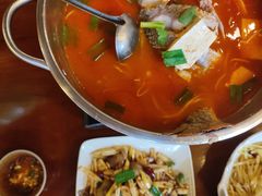 -苗湘食府(十年店)