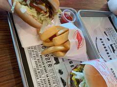 -FATBURGER 特富客汉堡(外交公寓店)
