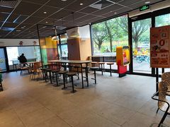 -麦当劳(十字街店)