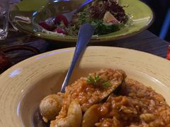 -SISTERS BAR RESTAURANT川意酒馆(嘉善老市H楼店)