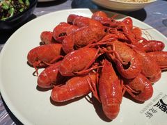 -巴厘龙虾·榜首油焖大虾(音乐学院·沿江酒馆店)