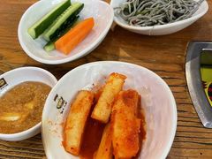 -喇喇排骨火锅·传统韩式脊骨汤(望京西园总店)