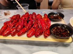 -肥肥虾庄·金牌油焖大虾(东湖欢乐谷店)