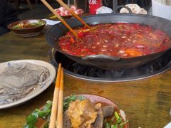 -黄潇洒老火锅(九眼桥宏济巷店)