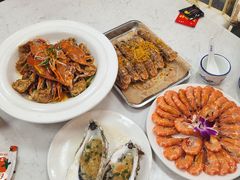 -不仔客海鲜·烧烤·270度海景餐厅(大东海店)