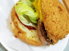 猪扒菠萝包-华嫂冰室(尖沙咀店)