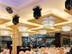 大堂-椿记烧鹅(叠彩店)