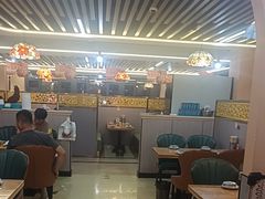 -花儿穆萨·烤肉餐厅(石马坪店)