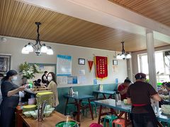 大堂-恺撒烤包子