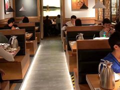 卡座-江渔儿酸菜鱼(映月湖环宇城店)