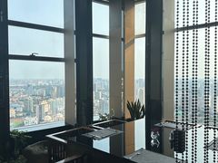 -唐拉雅秀酒店-西锦汇空中BBQ·思创餐厅