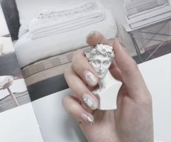 -Pink You美甲美睫纹绣定制中心