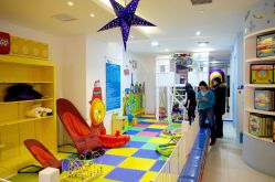 -国际蓝孩(将台路店)