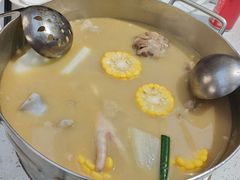 -肥仔文澳门猪骨煲(南京西路店)