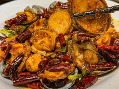 辣炒小鲍鱼-必点海鲜·海肠捞饭·鲅鱼水饺(滨江道店)