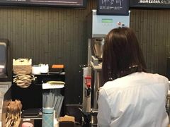 -星巴克臻选(深圳东海缤纷天地店)