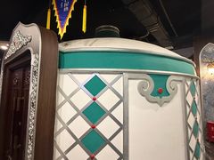 -哈啾嗨·新概念蒙餐(红星新城店)