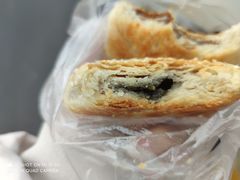 黑芝麻酥饼-朱记小郑酥烧饼(建康路店)