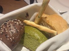 -佐度王子扒房(爱建卓展店)