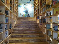 -新华书店(解放中路店)