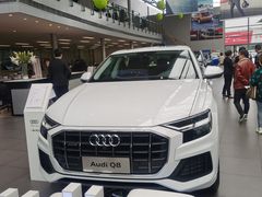 -四川华星名仕奥迪4S店(羊西店)