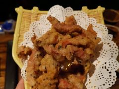 -老牌坊云南鱼豆花火锅(爱建店)