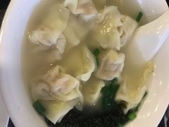 虾肉小馄饨-王家沙点心店(南京西路总店)