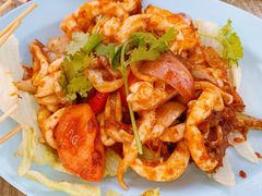 -东海岸人工湖美食村