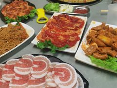 猪五花肉-牛牛牛酸菜煎肉店(望云寺路店)