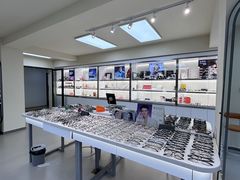 -潘多拉眼镜·蔡司依视路明月(潘家园店)