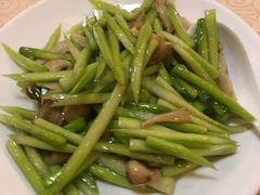 -九花山烤鸭店