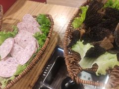 阿婆秘制午餐肉-阿婆情腊排骨火锅(忠义店)