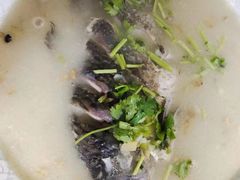 -品北铁锅炖  东北特色菜(北极大街店)