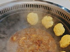 -哈尔滨烧烤·山河村铁锅炖(交大店)