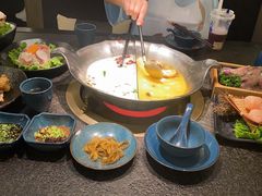 -湊湊火锅·茶憩(打浦桥日月光店)