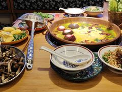 -洱火云南酸菜牛肉火锅(石景山当代商城店)