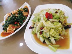 -花儿家宴(康城花园店)