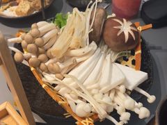 -湊湊火锅·茶憩(南京万象天地店)