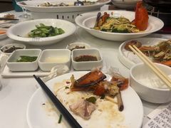 -万龙洲海鲜(大兴绿地缤纷城店)