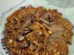 羊肉拼盘-清真喜兰老丁羊汤特色小吃