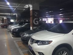 -盒马X会员店(王府井奥莱UP TOWN店)